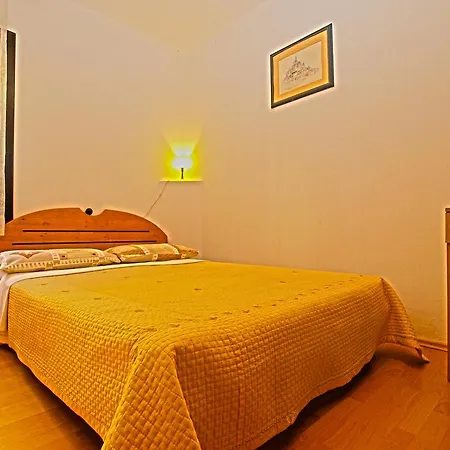 Antica Apartment